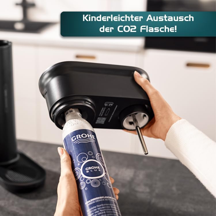 Grohe Blue Fizz - Wassersprudler Set (3 Einstellbare CO2 Stufen, Inkl. CO2 Flasche, 1X 0,85L Wasserflasche + Reinigungspulver), Schwarz